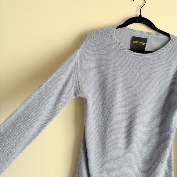 Fancy Stitch Blue Ribbed Cashmere Blend Lightweight Sweater - Medium - Picture 2 of 7